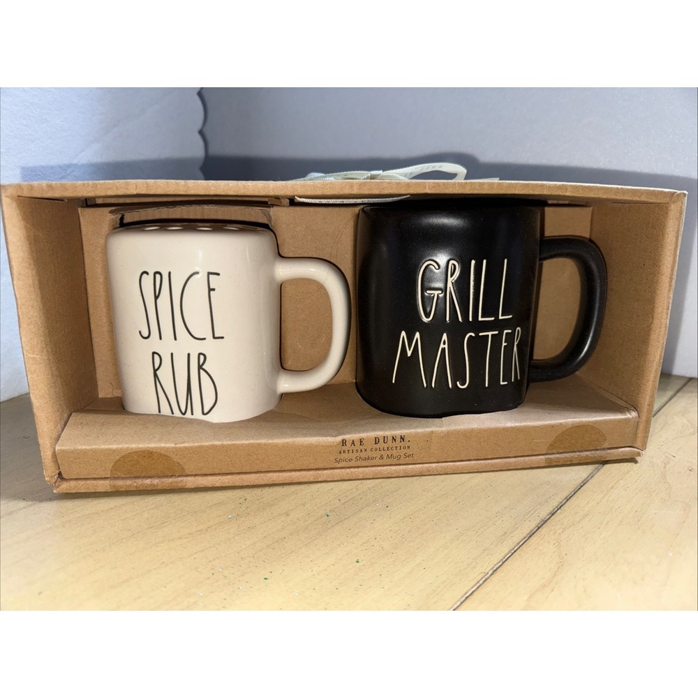 Rae‎ Dunn BBQ Grill Master Gift Set Mug & Spice Rub Shaker Set New Damaged Box